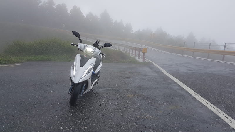 環島到合歡山武嶺道路濃霧