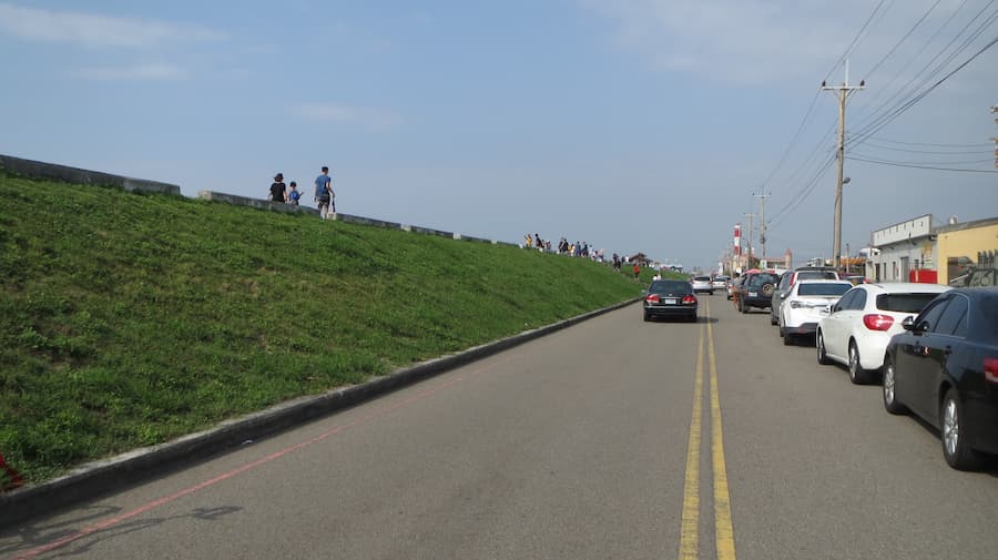 高美濕地道路